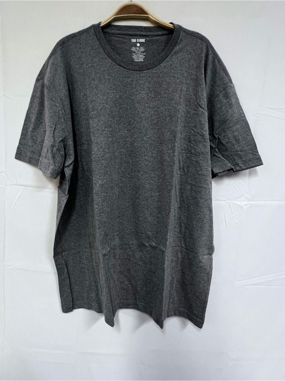 NEW True Classic mens shirt size: XL